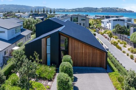 Photo of property in 31 Kewai Street, Omaha, 0986