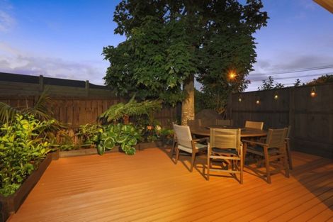 Photo of property in 198 Captain Springs Road, Onehunga, Auckland, 1061