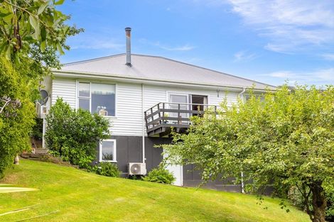Photo of property in 17 Days Road, Lyttelton, 8082