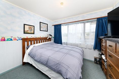 Photo of property in 104 Roberts Line, Kelvin Grove, Palmerston North, 4414