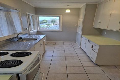 Photo of property in 280 Great South Road, Papakura, 2110