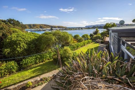 Photo of property in 53a Bayview Road, Paremata, Porirua, 5024