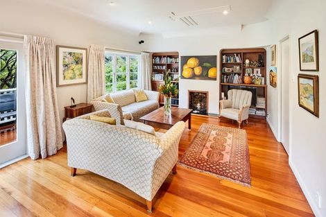 Photo of property in 11 Kinross Street, Kelburn, Wellington, 6012