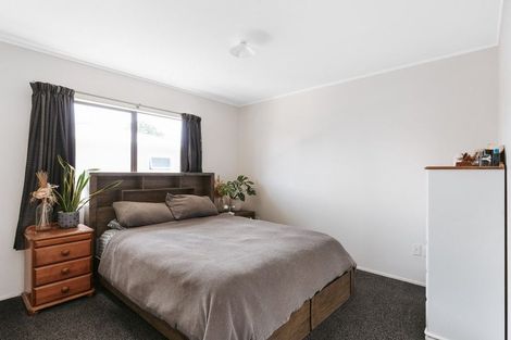 Photo of property in 74 College Road, Edgecumbe, 3120