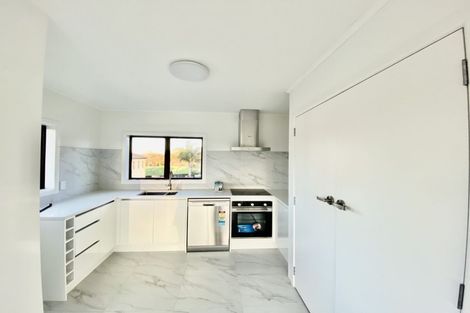 Photo of property in 98 Kimpton Road, Papatoetoe, Auckland, 2025