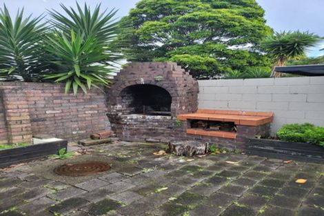 Photo of property in 1/52 Merton Road, St Johns, Auckland, 1072