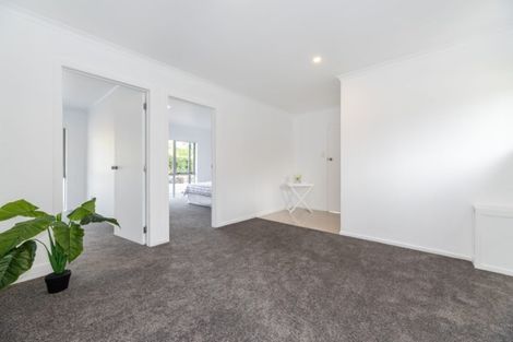 Photo of property in 74 Hillside Road, Papatoetoe, Auckland, 2025