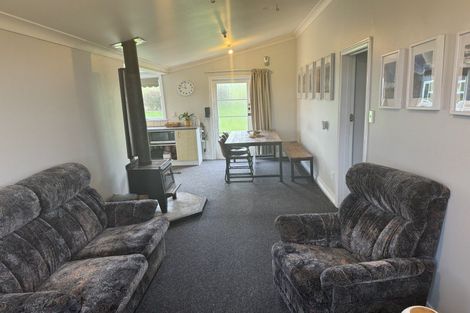 Photo of property in 31 Londons Ford Road, Kimbolton, 4777