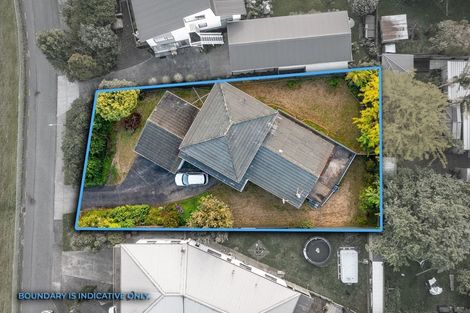 Photo of property in 19 Cyclarama Crescent, Massey, Auckland, 0614