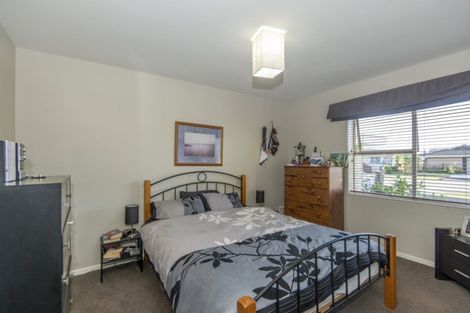Photo of property in 2/22 Apollo Place, Papanui, Christchurch, 8052