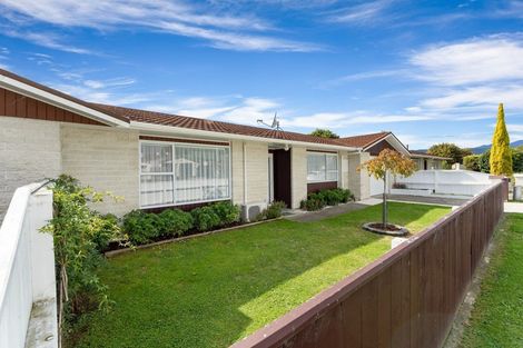 Photo of property in 15 Montgomery Street, Levin, 5510