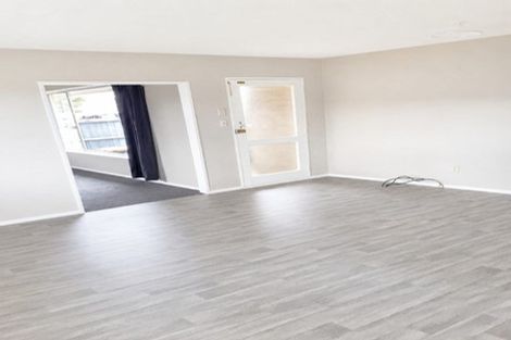 Photo of property in 2/77a Halswell Road, Hillmorton, Christchurch, 8025