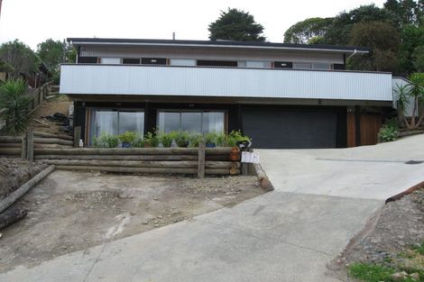 Photo of property in 11b Rangeview Road, Sunnyvale, Auckland, 0612