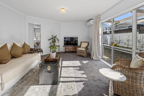 Photo of property in 28a Miro Street, Mount Maunganui, 3116