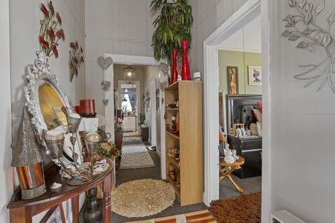 Photo of property in 88 Celia Street, Stratford, 4332