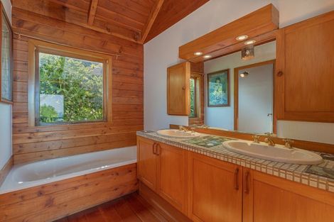 Photo of property in 127 Pumpkin Hill Road, Pumpkin Hill, Whitianga, 3591