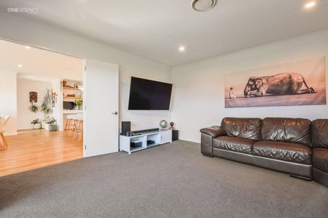 Photo of property in 83 Gladstone Road, Woodend, 7610