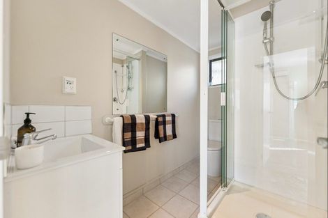 Photo of property in 48b Richmond Avenue, Northcote Point, Auckland, 0627