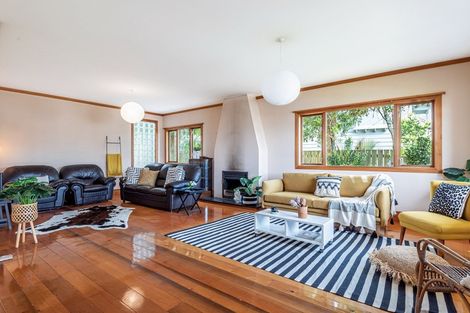 Photo of property in 9 Merani Street, Narrow Neck, Auckland, 0622