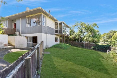 Photo of property in 24 Leaver Place, Weymouth, Auckland, 2103