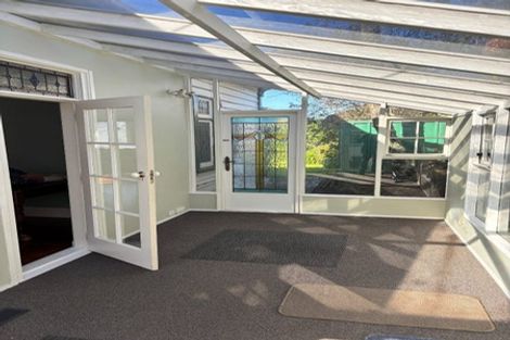 Photo of property in 2 Torless Terrace, Thorndon, Wellington, 6011