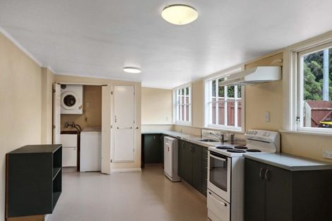 Photo of property in 72 Moxham Avenue, Hataitai, Wellington, 6021