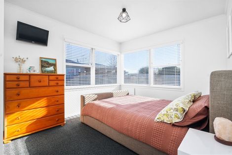 Photo of property in 34 English Street, St Andrews, Hamilton, 3200