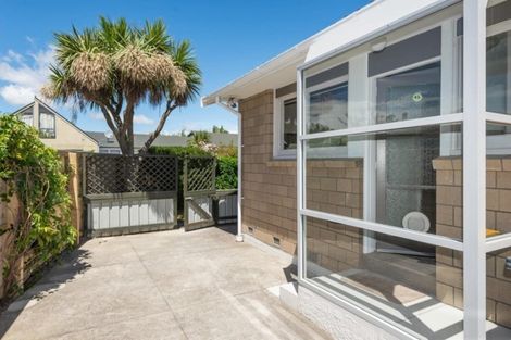 Photo of property in 1/15 Marriotts Road, North New Brighton, Christchurch, 8083