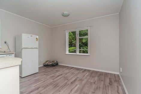 Photo of property in 54 Glenmore Street, Northland, Wellington, 6012