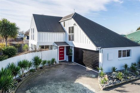 Photo of property in 1a Dulles Place, Papanui, Christchurch, 8053