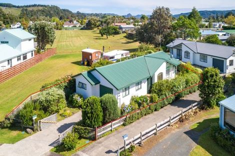 Photo of property in 124a Avalon Place, Whangamata, 3620