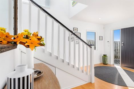 Photo of property in 7d Marjory Close, Broadmeadows, Wellington, 6035