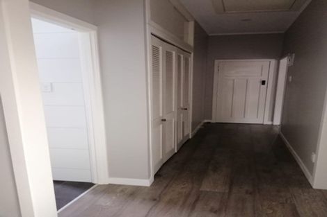 Photo of property in 13 Huapai Street, Onehunga, Auckland, 1061