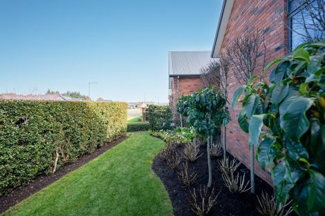 Photo of property in 22 Jarrett Terrace, Leamington, Cambridge, 3432