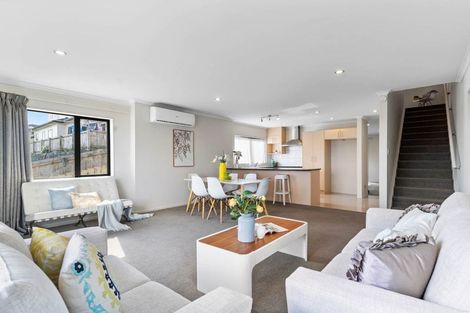 Photo of property in 173 Keri Vista Rise, Papakura, 2110