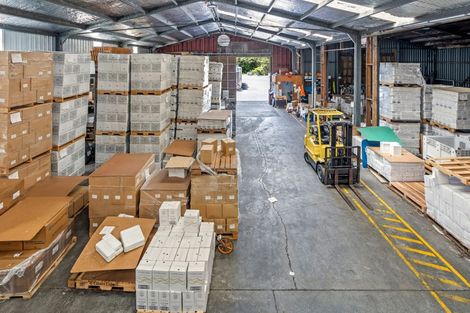 Photo of property in 601 State Highway 16, Kumeu, 0891