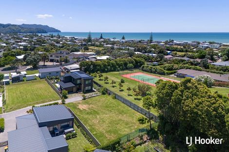 Photo of property in 8 Beau Lane, Waihi Beach, 3611