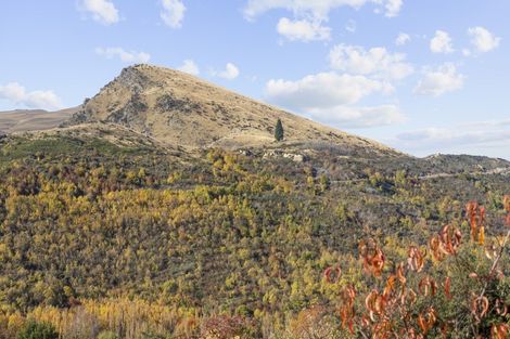 Photo of property in 21 Hood Crescent, Arrowtown, 9302