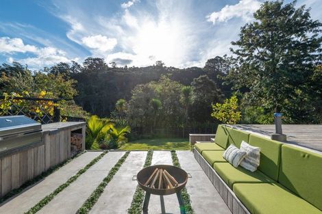 Photo of property in 9 Glendawn Place, Bayview, Auckland, 0629