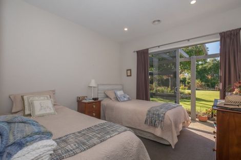 Photo of property in 8 Grierson Lane, Albert Town, Wanaka, 9305