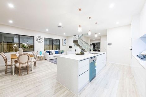 Photo of property in 53 Donegal Drive, Flat Bush, Auckland, 2019
