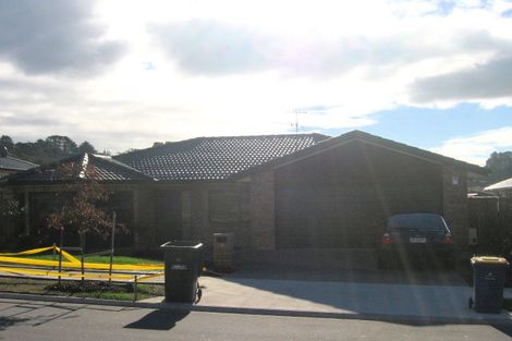 Photo of property in 5 Sapperton Drive, Henderson, Auckland, 0612