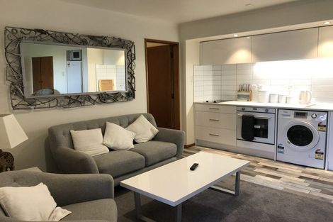 Photo of property in 17 Winston Street, Crofton Downs, Wellington, 6035