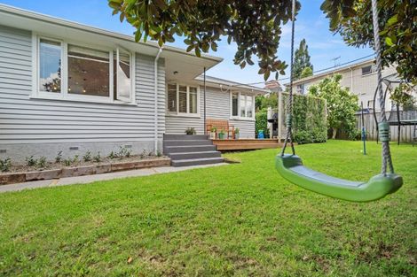 Photo of property in 10 Landscape Road, Otumoetai, Tauranga, 3110