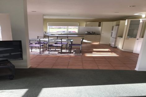Photo of property in 11 Avion Terrace, Raumati Beach, Paraparaumu, 5032