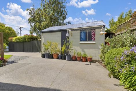 Photo of property in 107 Windermere Road, Papanui, Christchurch, 8053