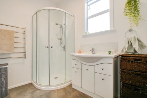 Photo of property in 7 Petane Road, Bay View, Napier, 4104