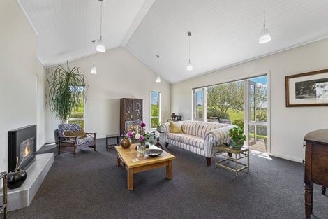 Photo of property in 40 Glenlochy Rise, Acacia Bay, Taupo, 3385