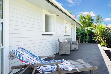 Photo of property in 93 Smythe Road, Henderson, Auckland, 0612