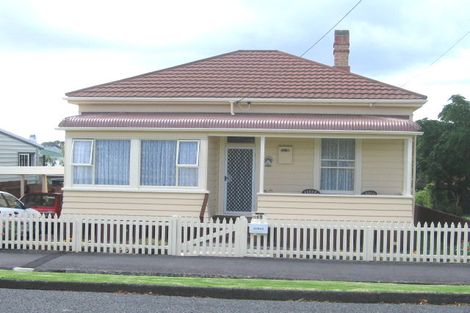 Photo of property in 18 Abbotsford Terrace, Devonport, Auckland, 0624